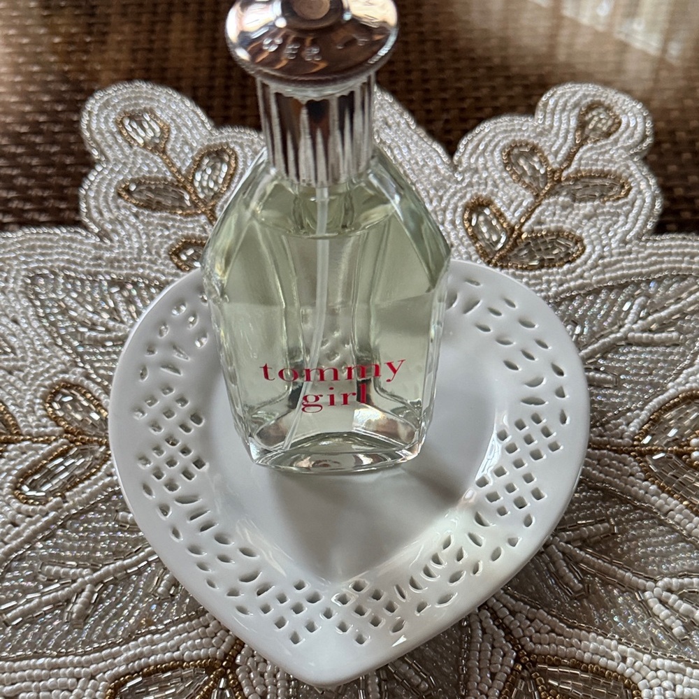 Tommy Hilfiger Tommy Girl Eau de toilette 3.4 oz.